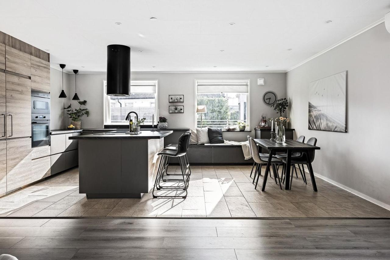 Harlig Villa I Savedalen 10 Min Till Goteborg Zewnętrze zdjęcie