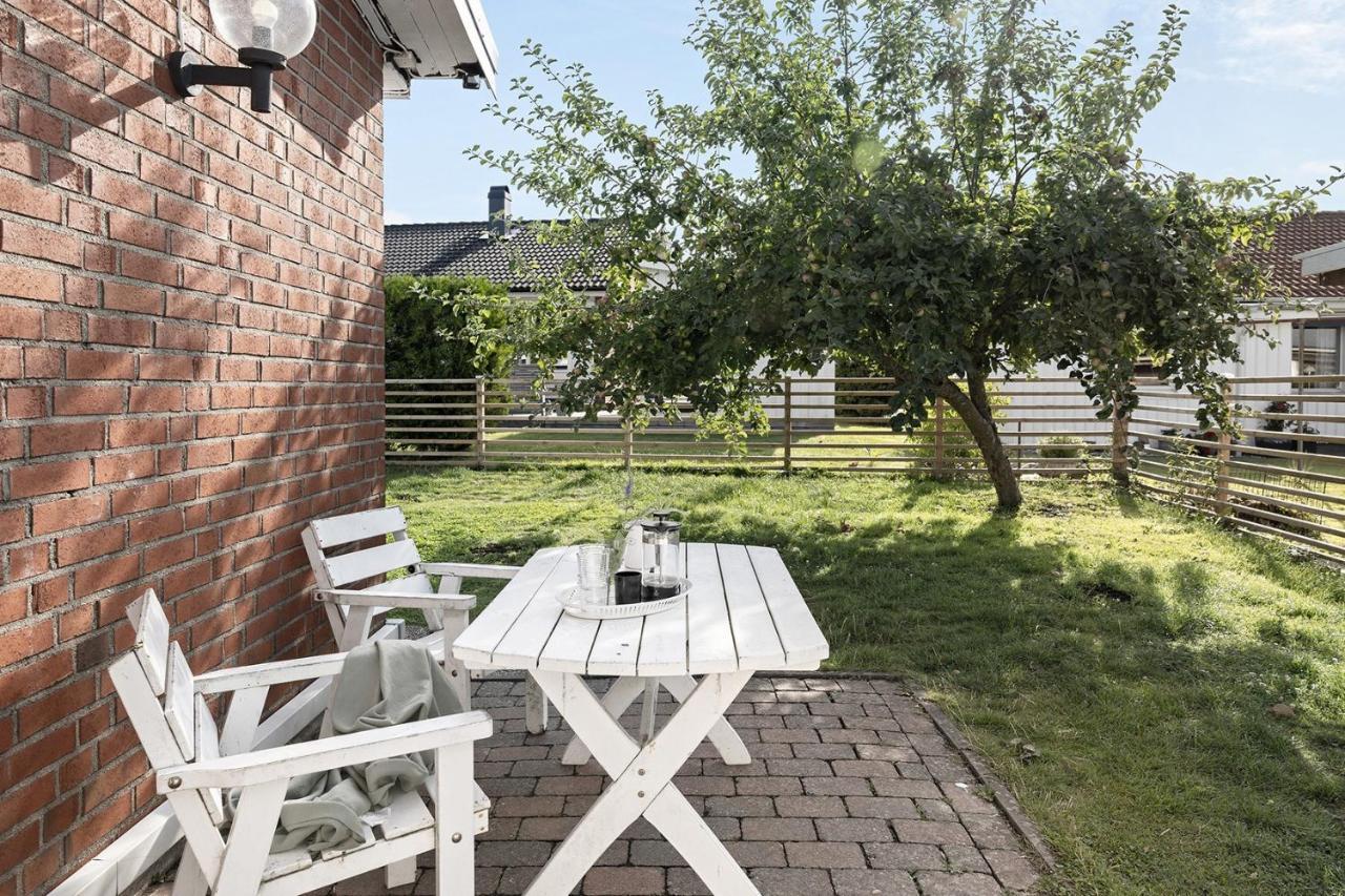 Harlig Villa I Savedalen 10 Min Till Goteborg Zewnętrze zdjęcie